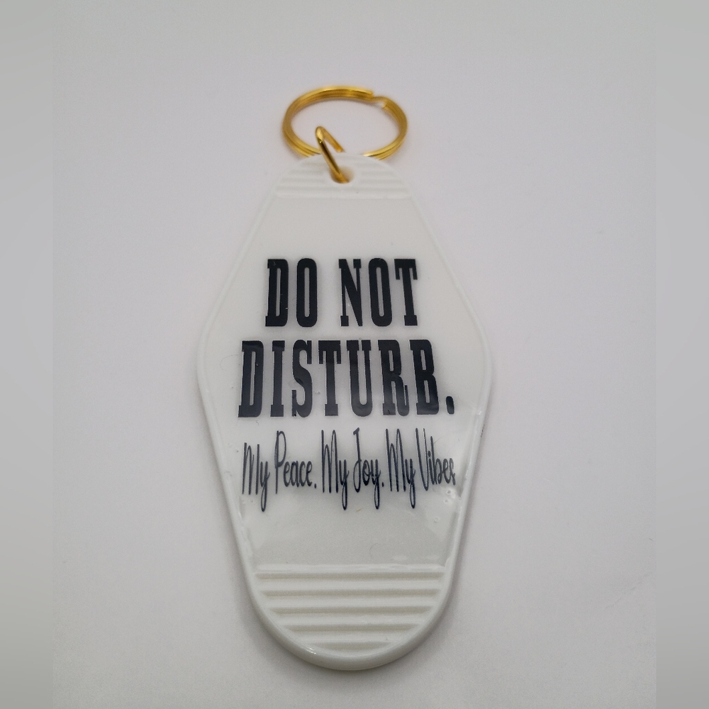 Retro Motel Keychain Do Not Disturb My Peace White Gold Keyring Handmade Resin - Picture 1 of 2